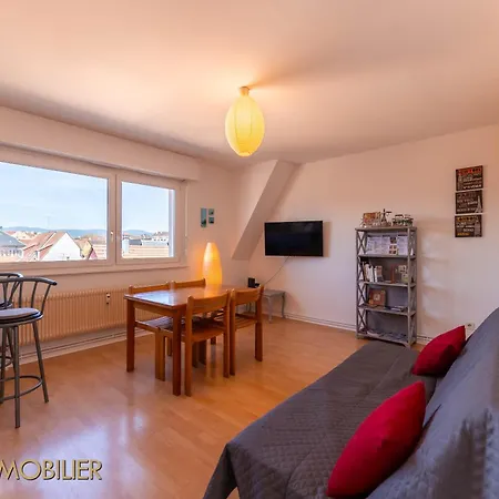 L'orient - Parking Apartment